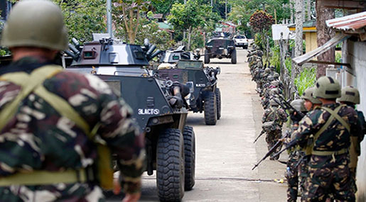 Marawi Siege: China Donates Thousands of Weapons to Philippines