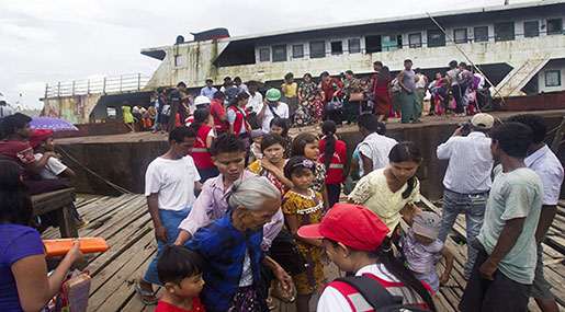 At least 6,000 Rohingya Stranded on Bangladesh Border