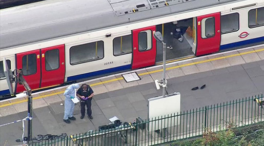 London Subway Station Blast: Trump’s Comment Angers UK, Daesh Claims Attack