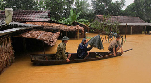 Floods, Landslides Kill 37, Leave 40 Missing in Vietnam