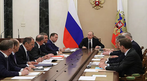 Moscow Shuts British Council, Expels 23 Diplomats in Response to UK Move
