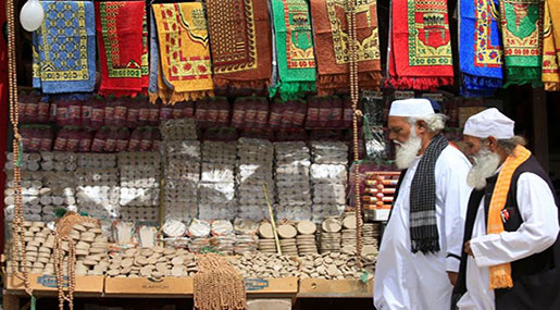 Iraqi Shrine Tablets Offer Blessings, Cures and a Living
