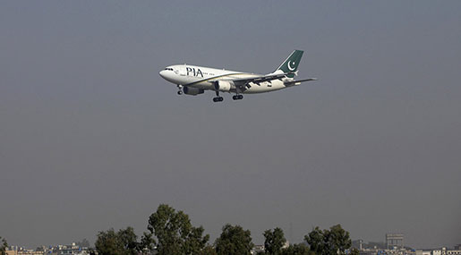 Pakistan IA Plane Crashes, Up to 47 on Board 