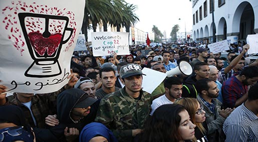 Moroccan protesting over fish seller's death