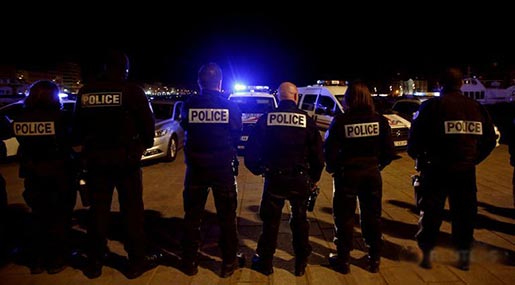 French police on protest 