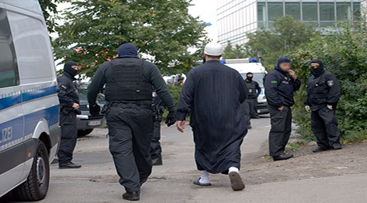 Germany: Bombs at Mosque, Congress Center in Dresden, No One Hurt