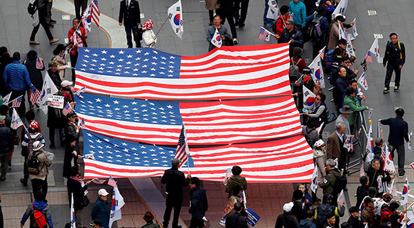 Russia Warns: Tens of Thousands of US Citizens may Die if Korean Conflict Breaks out Russia Warns: Tens of Thousands of US Citizens may Die if Korean Conflict Breaks out