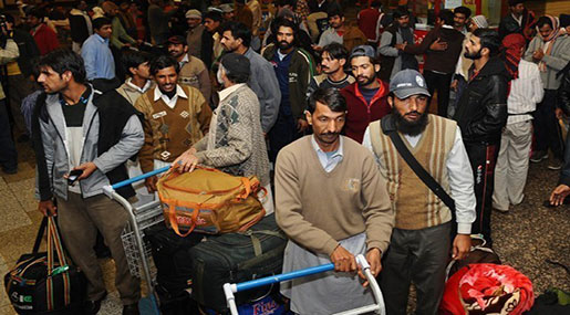 Saudi Deports 40k Pakistani Workers Saudi Deports 40k Pakistani Workers