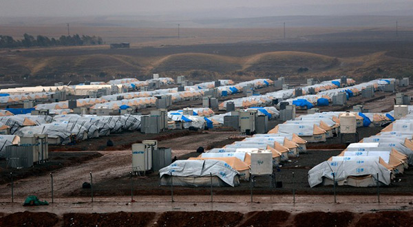 Mosul Displaced: Hundreds Suffer from Food Poisoning in Camp