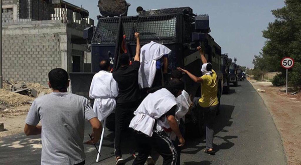 Bahraini Forces Storm Diraz, First Martyr Falls