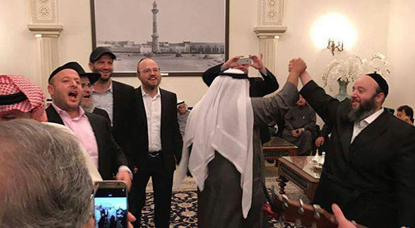 The Prisoners Have Empty Stomachs While the Jailers Are Honored With Feasts in Bahrain The Prisoners Have Empty Stomachs While the Jailers Are Honored With Feasts in Bahrain