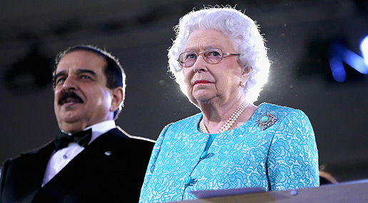 Queen Elizabeth II with Bahrain's King Hamad