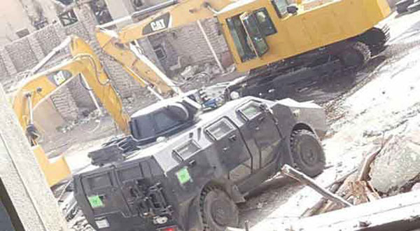 Saudi Forces Continue Attacking Al-Awamiyah: Shell Houses of Its Citizens Saudi Forces Continue Attacking Al-Awamiyah, Shell Houses of Its Citizens