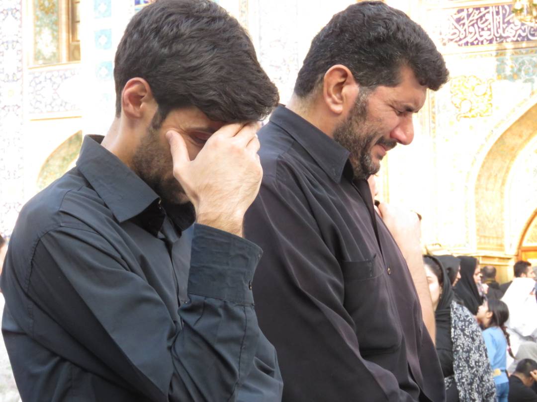 Iranians mark ninth day of Muharram