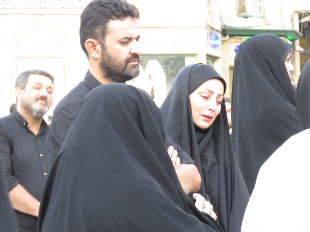 Iranians mark ninth day of Muharram