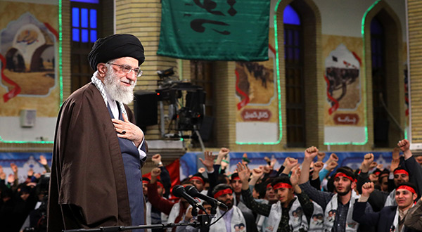 In Photos: Imam Khamenei Meets Iranian Youth