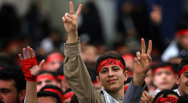 In Photos: Imam Khamenei Meets Iranian Youth