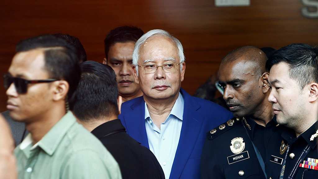 Former Malaysian PM Arrested in $4.5bn Embezzlement Probe