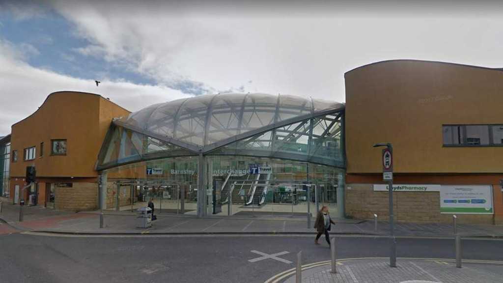 Barnsley Stabbing: Man Hurt, «Serious Incident» Declared