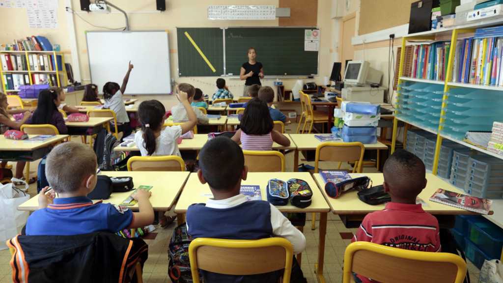 French Education Minister Suggests Adding Arabic to Curriculum