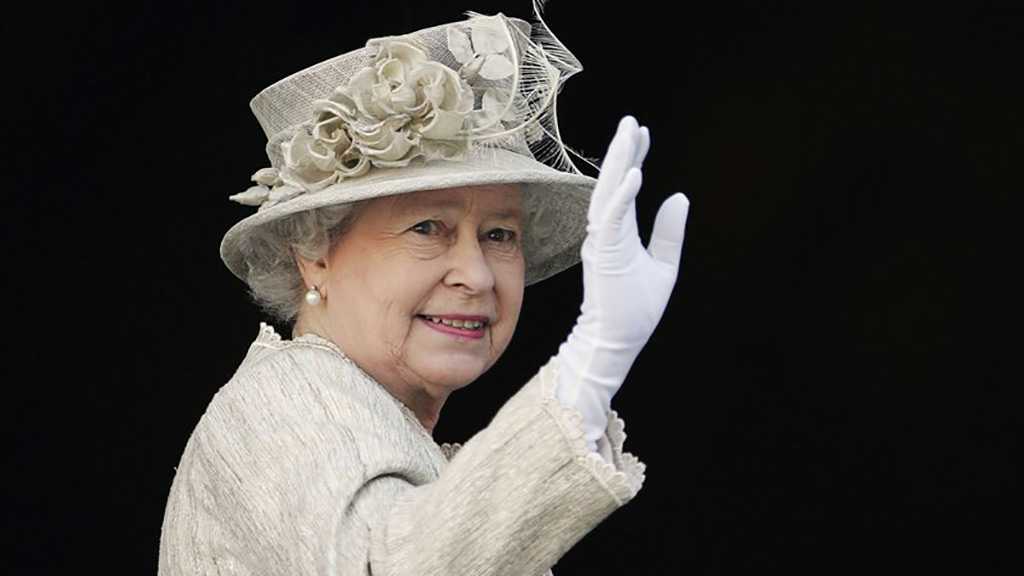 Queen Elizabeth Revealed to Have Fake Hand for Waving to Crowds