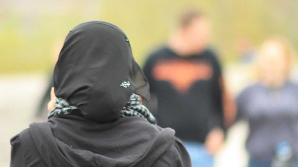 Islamic Veil Allowed in Legal Hearing in Canada