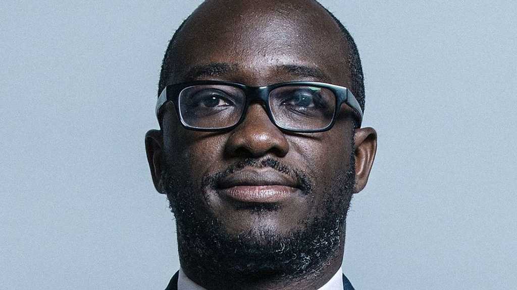 UK Minister Resigns over Prime Minister Theresa May’s Brexit Deal