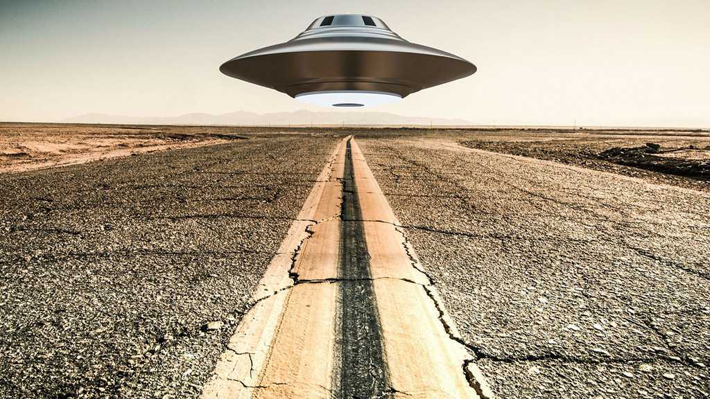Perfectly Circular Object Spotted Over Ireland Triggers UFO Hysteria