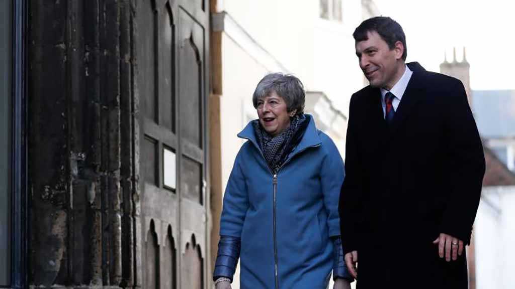 Theresa May’s Lawyer Seeks Legal Fix to Brexit Riddle