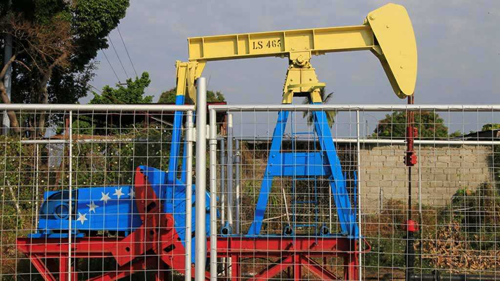 Venezuela’s Oil Output «Severely» Decreased Amid Massive Blackout