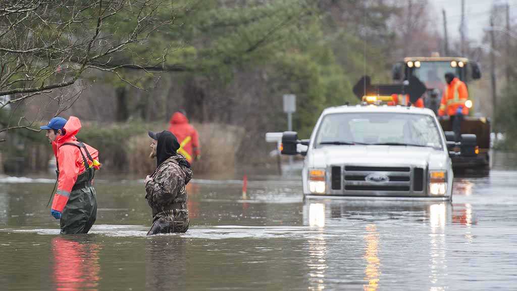 Canada Floods: Over 10k Evacuated, SOE Declared in Ottawa