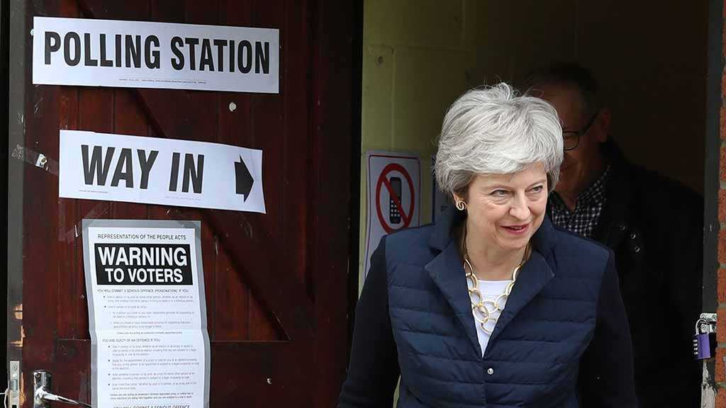 England’s Local Elections: Main Parties Lose Seats 