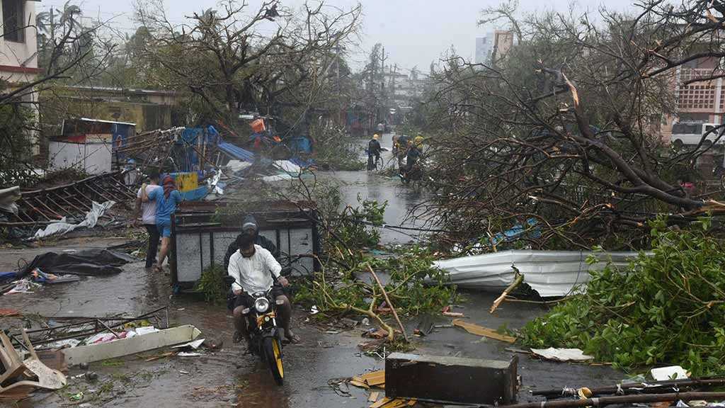 Cyclone Fani: At Least Nine Dead as Storm Hits Bangladesh