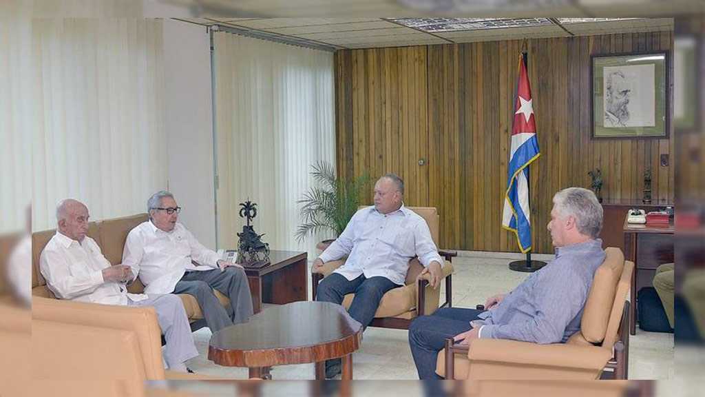 Venezuela Socialist Party Deputy Meets Cuba’s Castro in Show of Unity