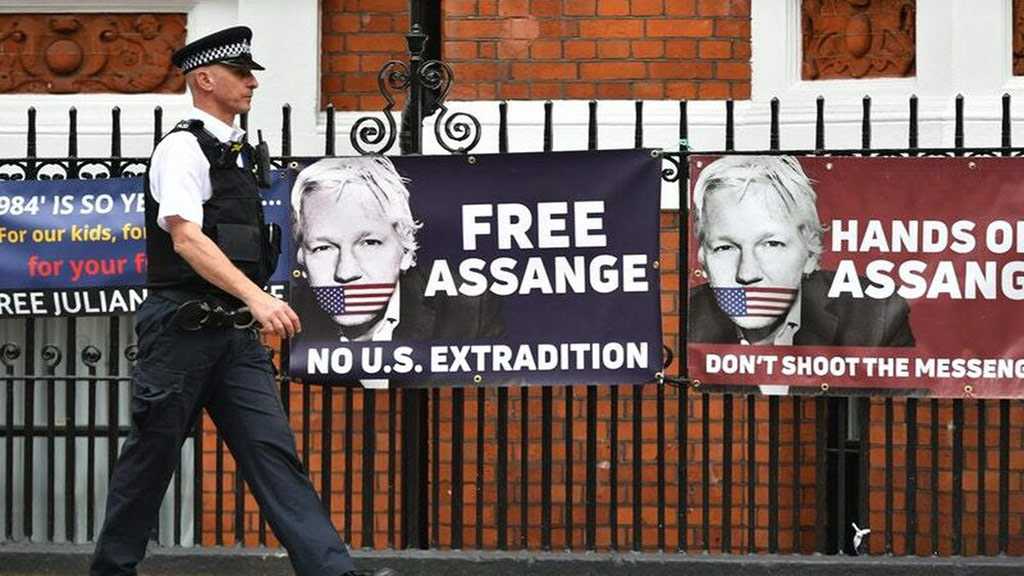 UK Home Secretary Signs Extradition Order to Send Assange to US