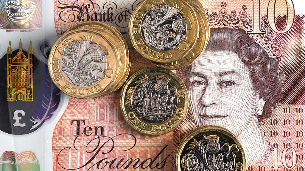 British Pound Falls after UK Members of Parliament Delay Key Brexit Vote