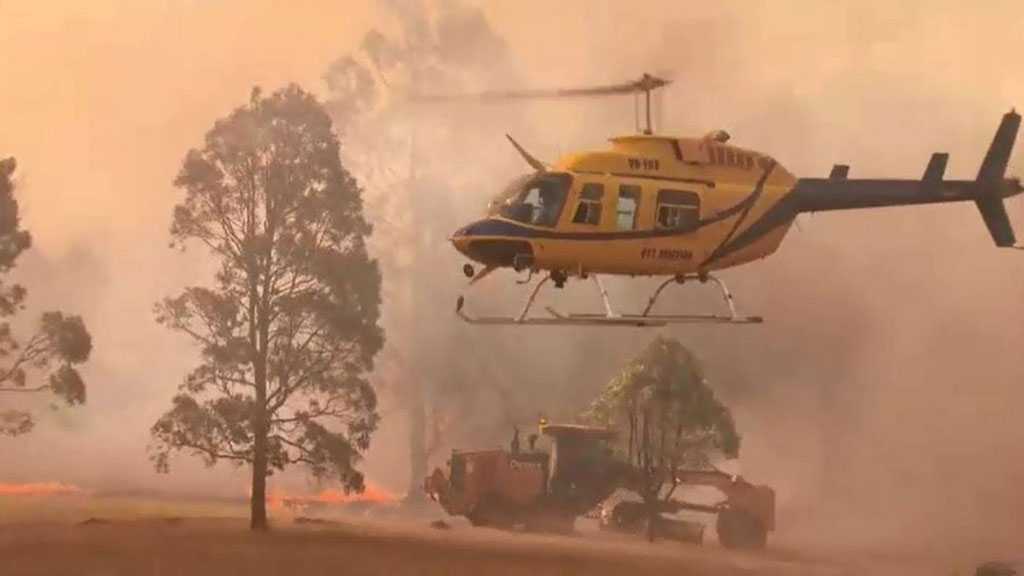 Water-Bombing Helicopter Crashes While Fighting Bushfires in Australia