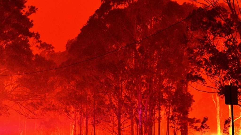 Australian Tourism Industry Seeks Urgent Help As Cost of Bushfires Grows