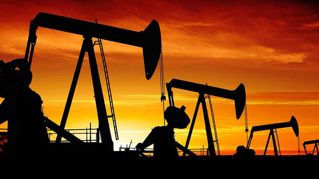Oil Crashes 30% over Saudi-Russian Crude Price War, Coronavirus Fears