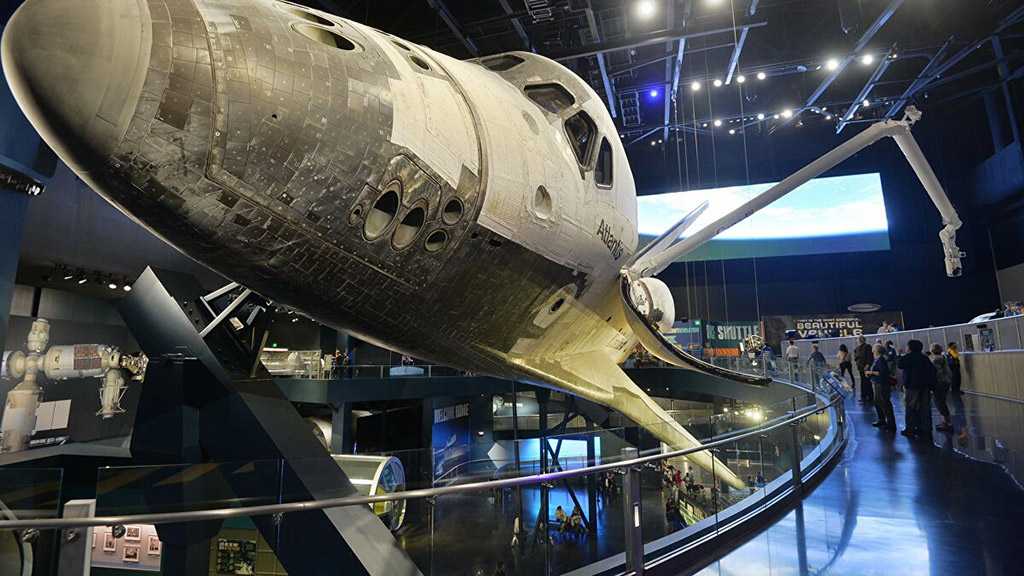 Russia’s Roscosmos Calls Out ’Aggressive’ Order on Space Resource Exploitation by Trump
