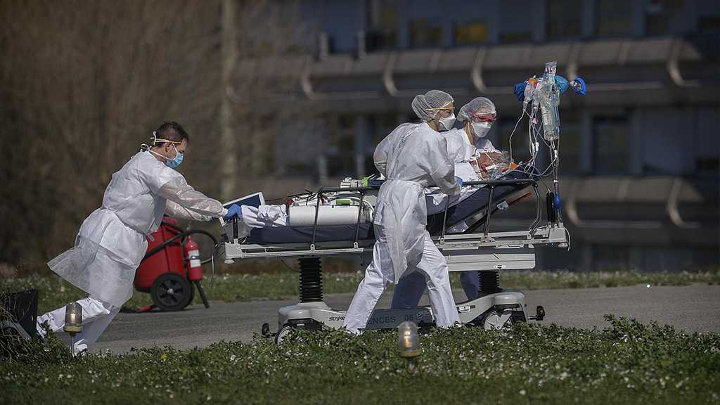UK to Extend Lockdown as Coronavirus Deaths Rise Above 11k