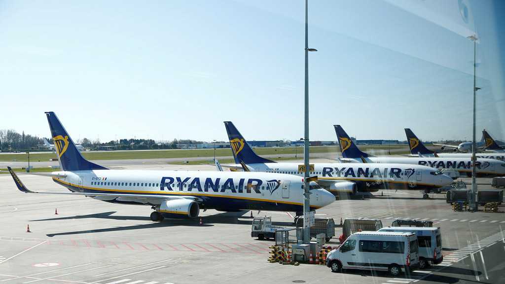 Chief of Europe’s Largest Lowcoster Ryanair: UK’s Response to Covid-19 “Idiotic”