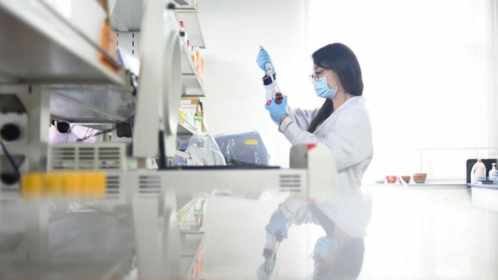 Scientists in China Believe New Drug Can Stop Pandemic “Without Vaccine”