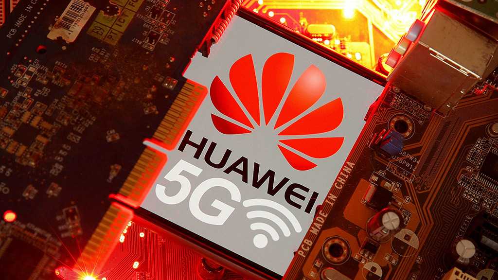UK Huawei Chair Resigns, London Mulls Banning Tech Giant as 5G Provider