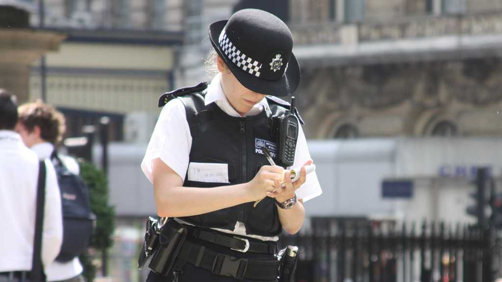 UK Minister Urges Brits to Report COVID-19 “Rule of Six” Violators to Police