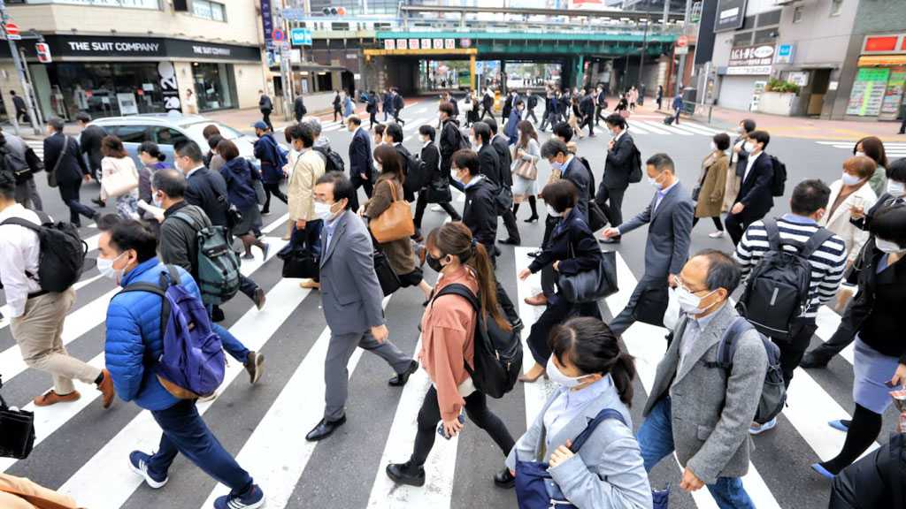 Japan on ’Maximum Alert’ After Record Coronavirus Cases