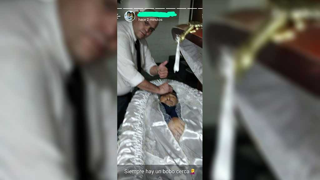 Funeral Worker Reportedly Fired After Taking Selfie with Maradona Lying in Coffin