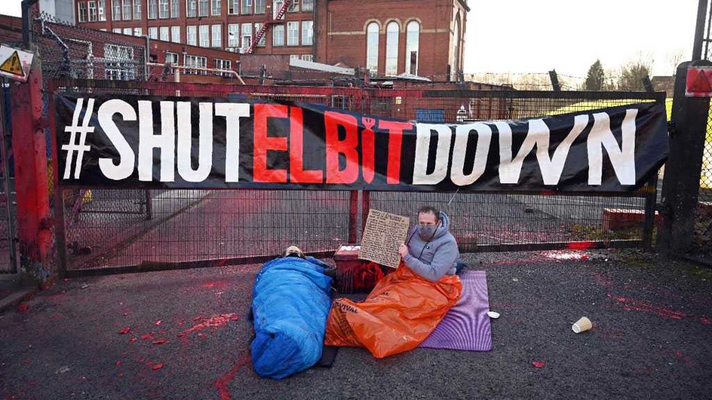 Activists Chain Gates at ‘Israeli’ Arms Company’s UK Factory