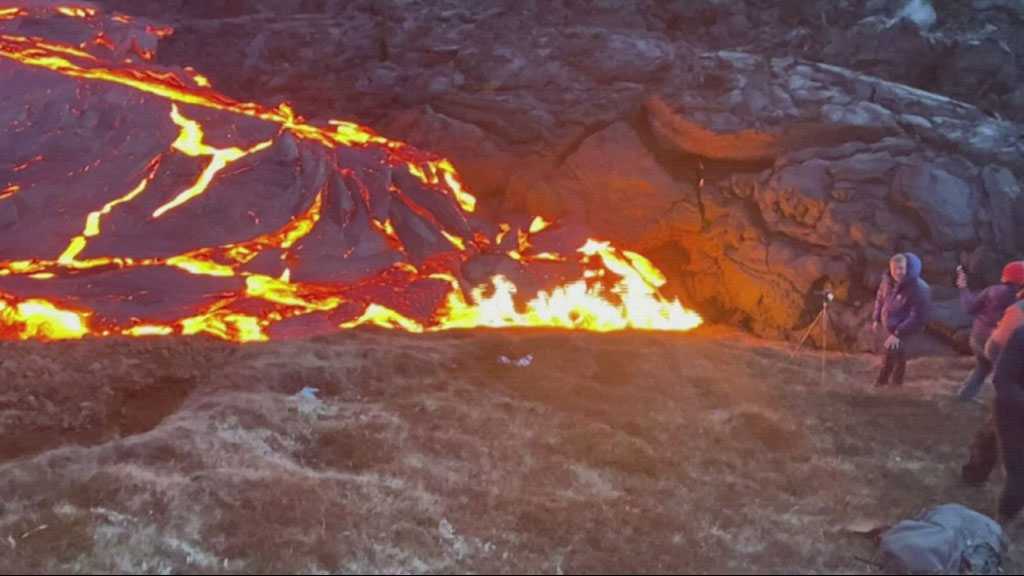 St. Vincent Orders 16,000 People to Evacuate: Volcano May Explode At Any Minute 