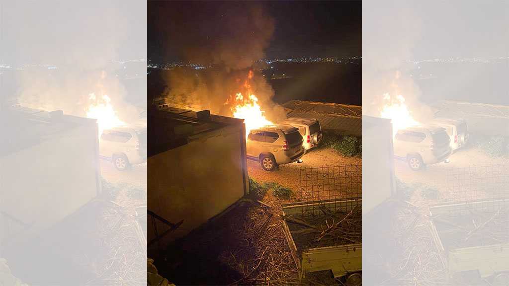 ‘Israeli’ Settlers Set Palestinian Cars on Fire in Beit Iksa